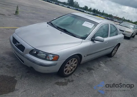2004 Volvo S60 2.4 from USA, damaged, VIN YV1RS61T242325508
